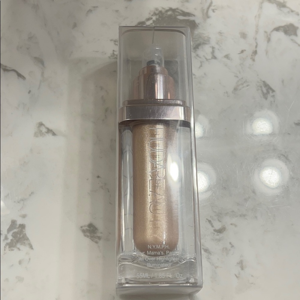 ☺️New Huda Highlighter☺️